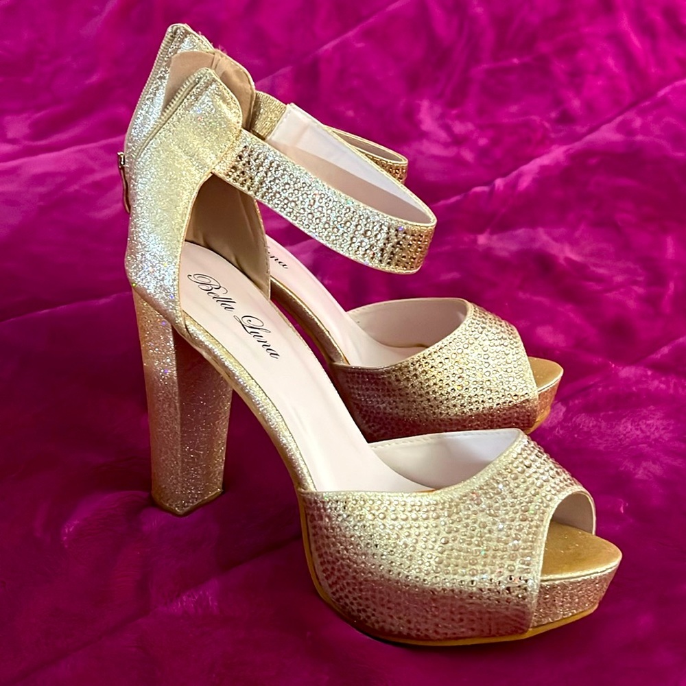 NEW Gold Glitter 4inch heel size 10